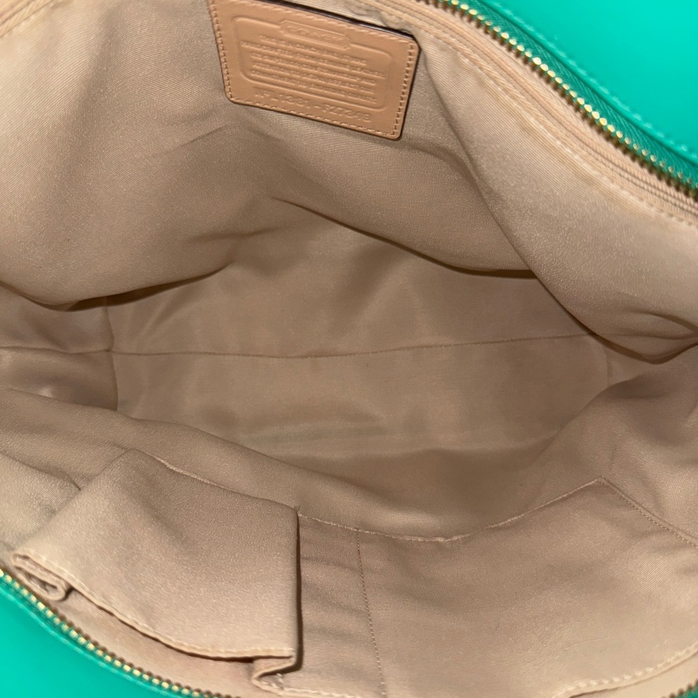 Coach Peyton Zip Top Saffiano Leather Tote Bag in Jade 27349 - Picture 5 of 16